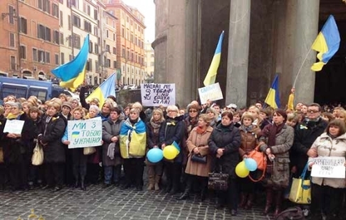 Українці Італії, Португалії та Іспанії вийшли на Євромайдани